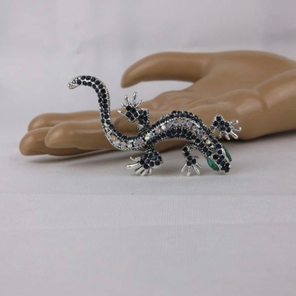 Enameled Rhinestone Lizard Brooch Life Size - Picture 2 of 2